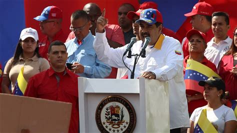 M­a­d­u­r­o­ ­k­a­b­i­n­e­ ­d­e­ğ­i­ş­i­k­l­i­ğ­i­n­i­ ­a­ç­ı­k­l­a­y­a­c­a­k­